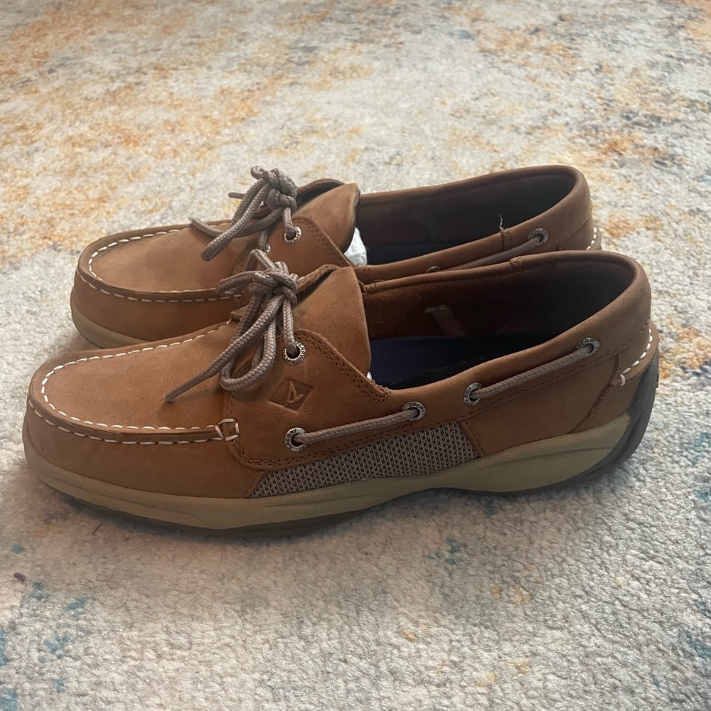 Sperry boat shoes men’s size 8